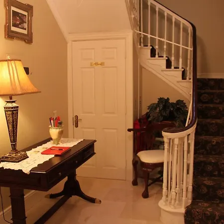 Bed & Breakfast Emmet House