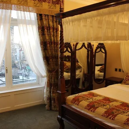 Bed and breakfast Emmet House