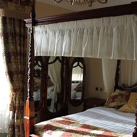 Emmet House Bed & Breakfast Birr