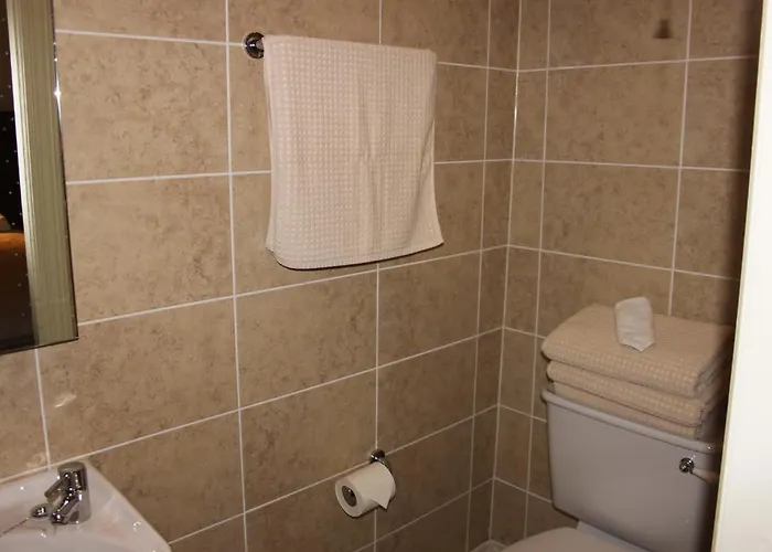 Emmet House לינה וארוחת בוקר 3*